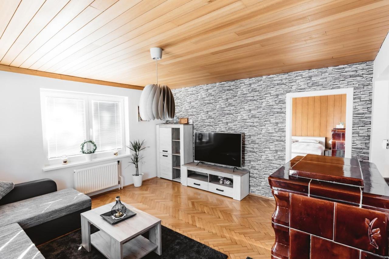 Drive Caffe Apartments Trzin Εξωτερικό φωτογραφία