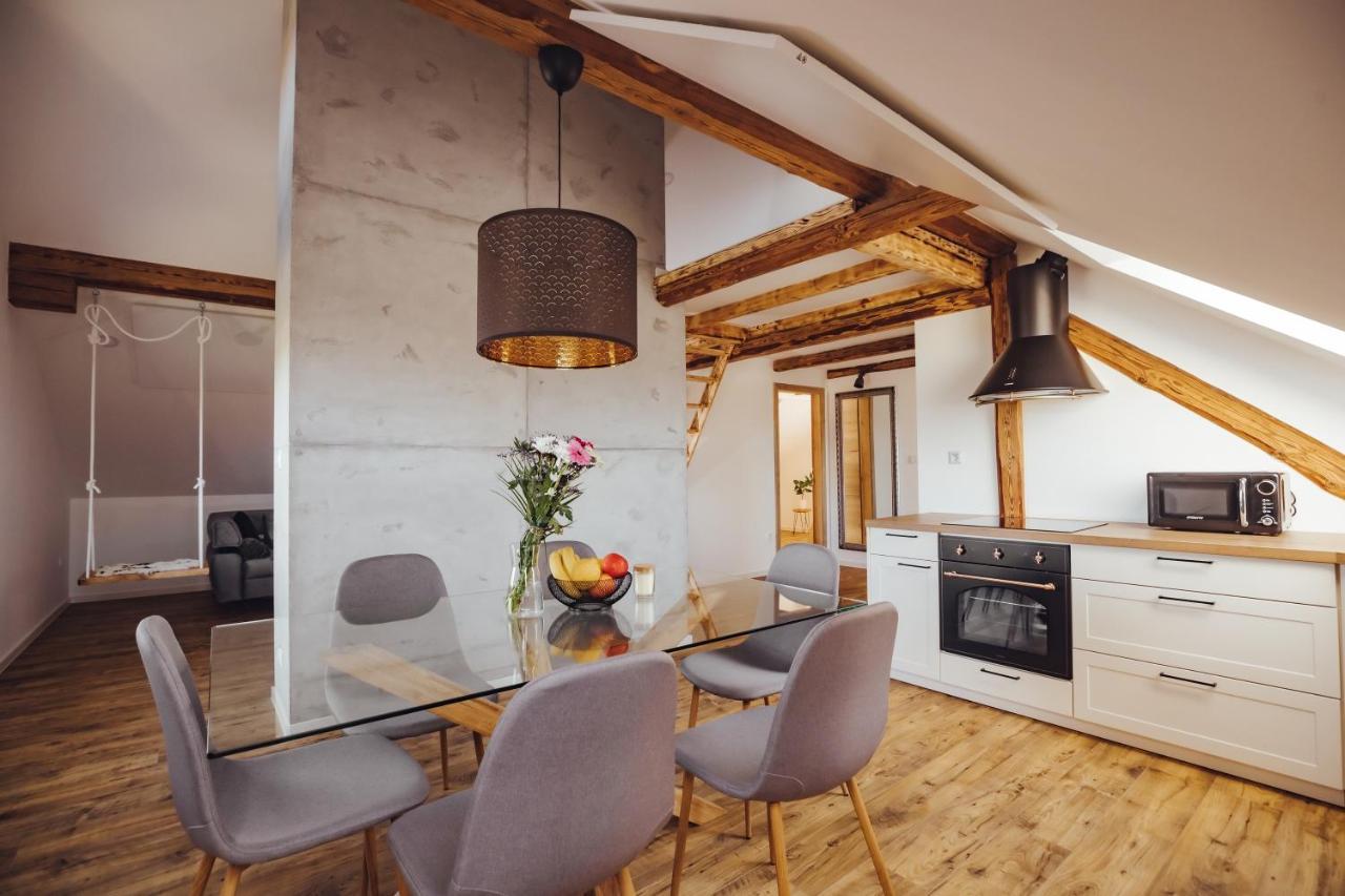 Drive Caffe Apartments Trzin Εξωτερικό φωτογραφία