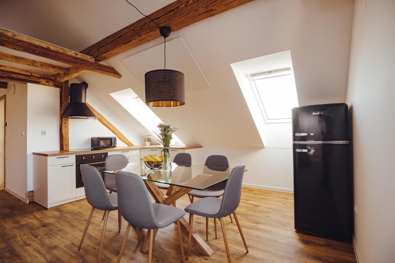 Drive Caffe Apartments Trzin Εξωτερικό φωτογραφία